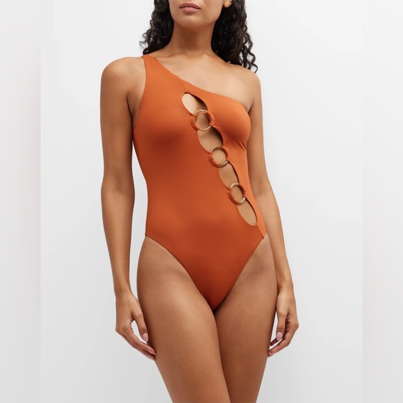 Weworewhat Women's One Shoulder O Ring Onepiece Swimsuit